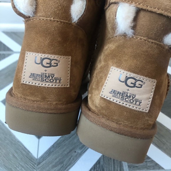 New Jeremy Scott Ugg Life Short Boots - Picture 7 of 8